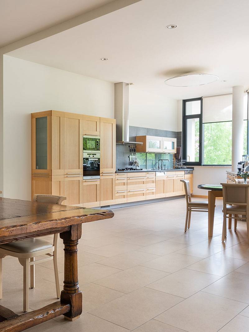 Kitchen Epoxy Floors - Black Rhino Surfaces